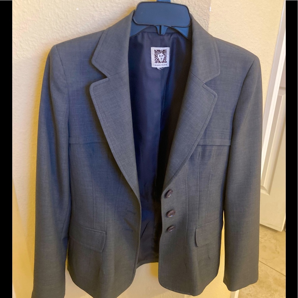 Anne Klein Gray Blazer Size 6
